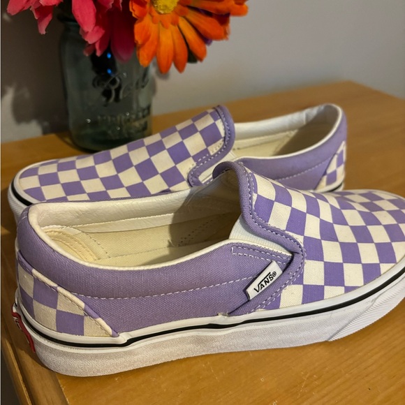 Classic slip on Vans, size 4.5 in men’s/6 in women’s. - Picture 3 of 3